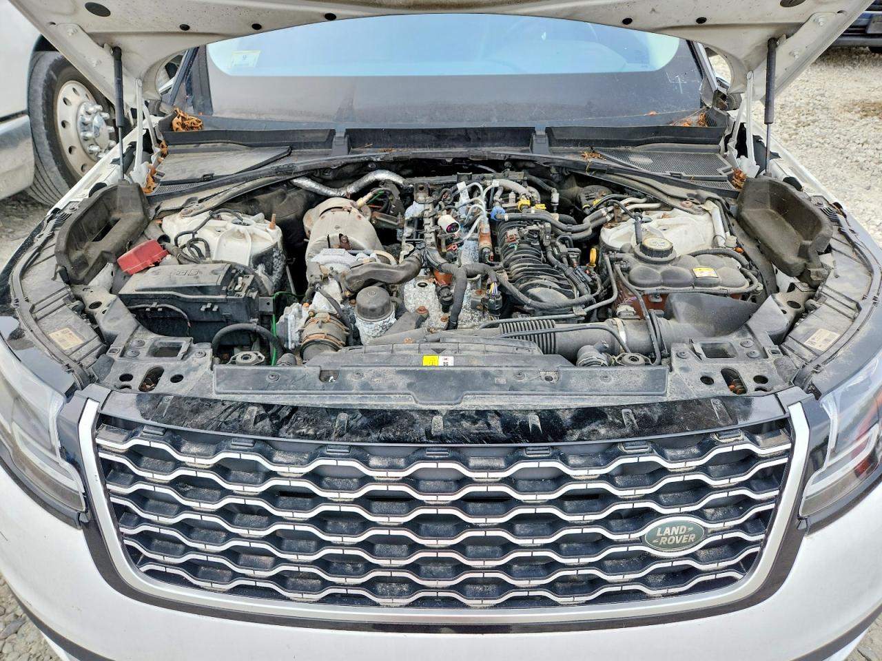 2018 Land Rover Range Rover Velar S White vin: SALYB2RN1JA733167