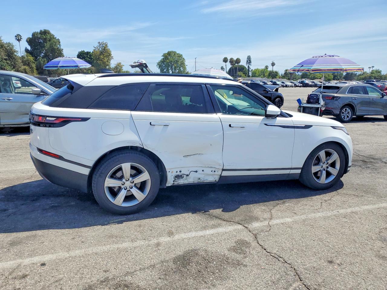 2018 Land Rover Range Rover Velar S White vin: SALYB2RV1JA755833