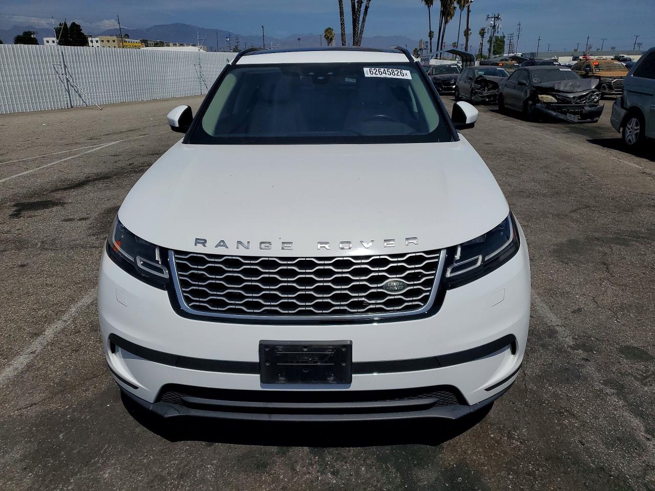 2018 Land Rover Range Rover Velar S White vin: SALYB2RV1JA755833