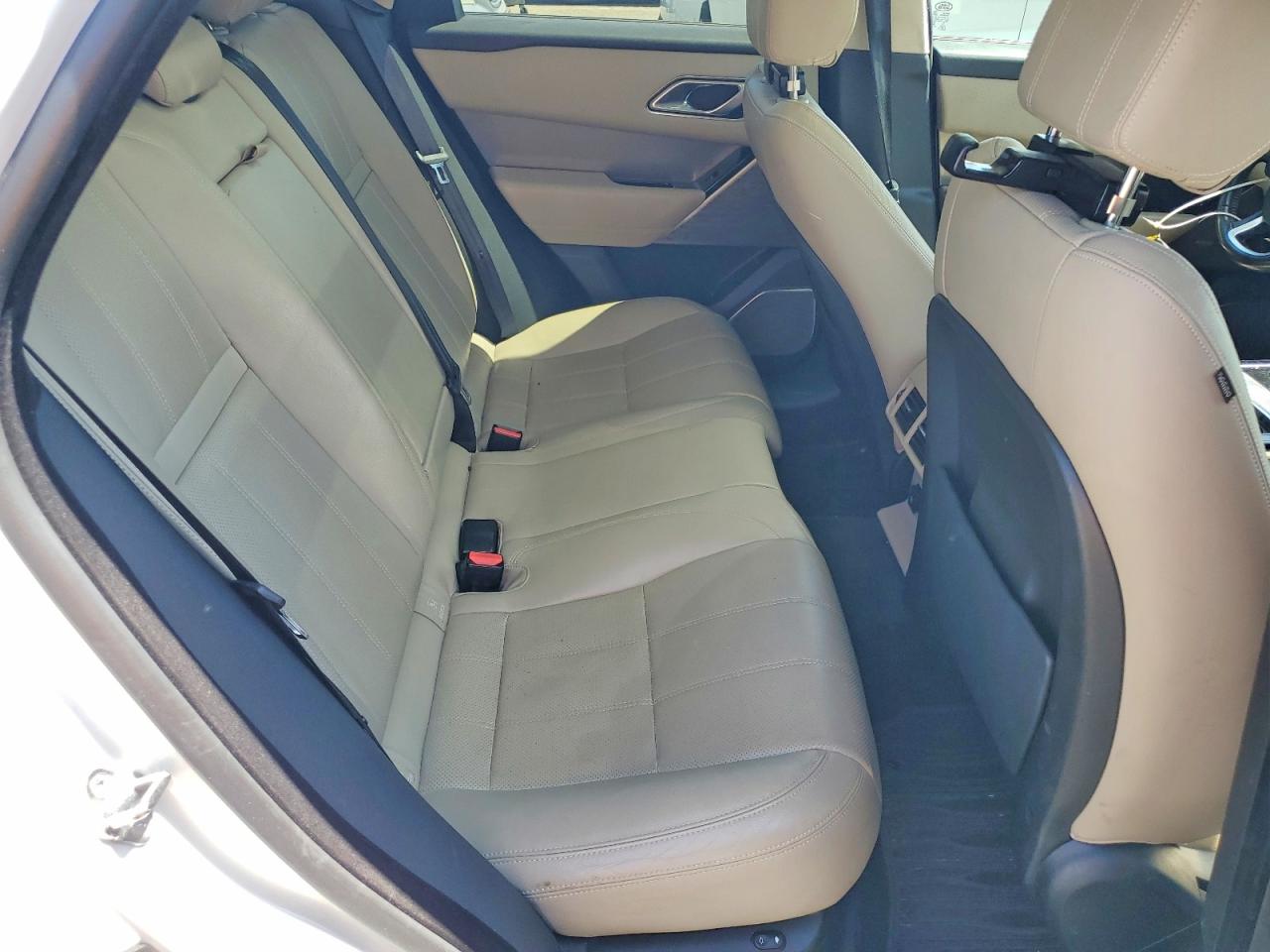 2018 Land Rover Range Rover Velar S White vin: SALYB2RV1JA755833