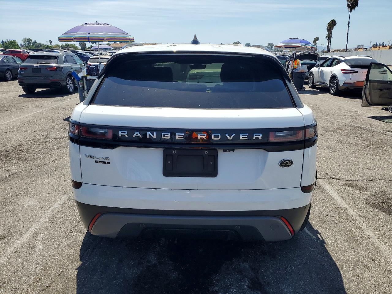 2018 Land Rover Range Rover Velar S White vin: SALYB2RV1JA755833