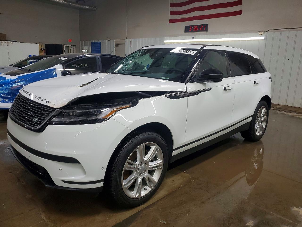 SALYJ2EX1TA820144