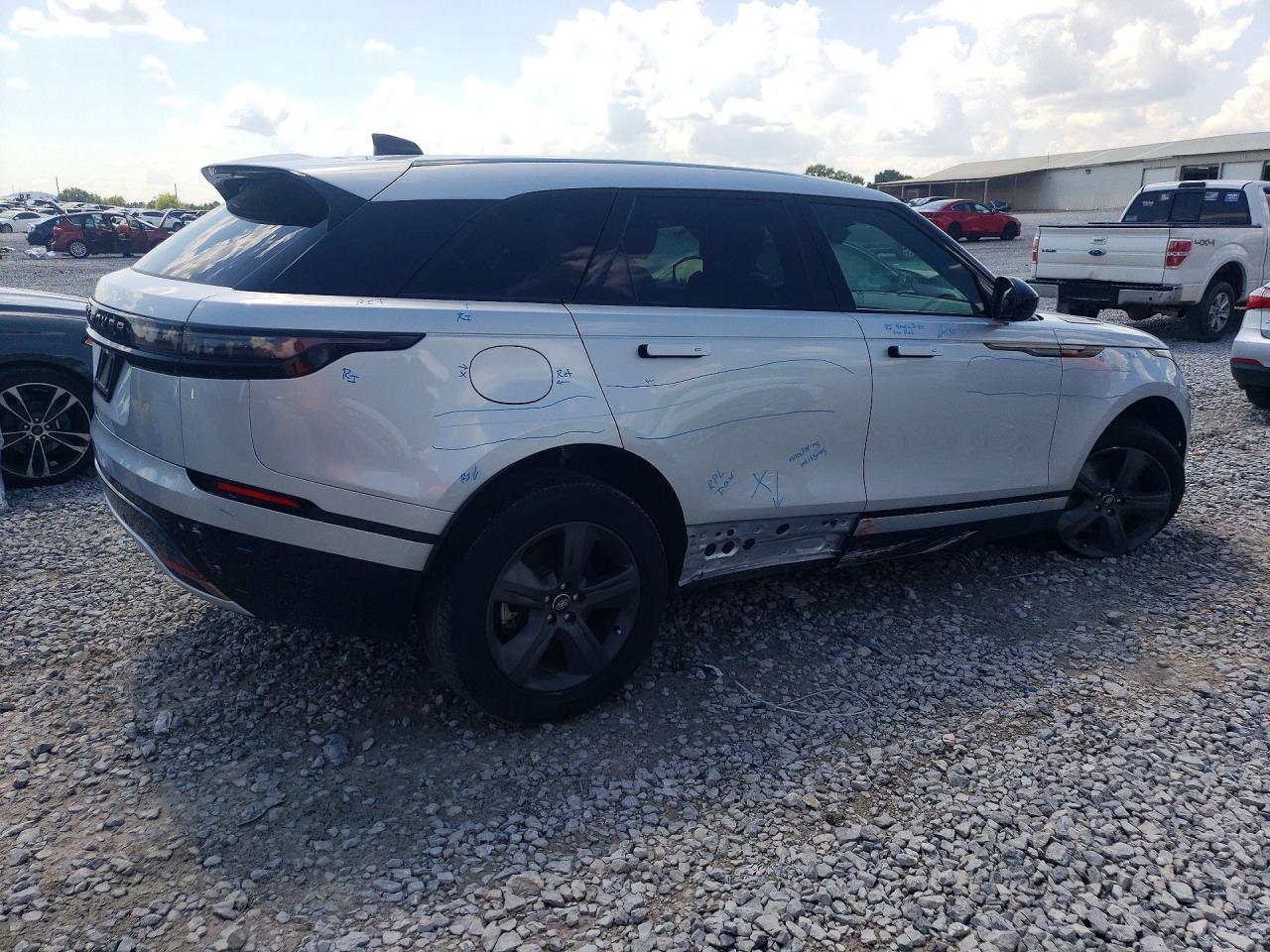 2024 Land Rover Range Rover Velar Dynamic Se Silver vin: SALYL2EX3RA370872