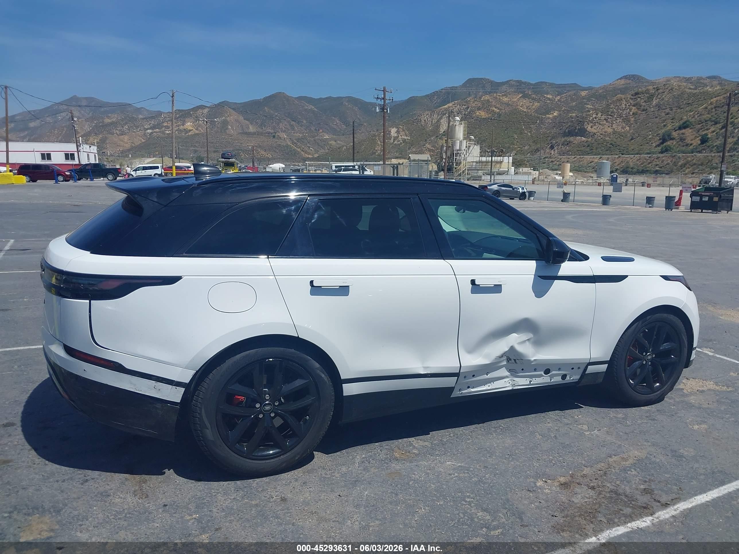 2025 Land Rover Range Rover Velar P250 Dynamic Se White vin: SALYL2EX4SA808014