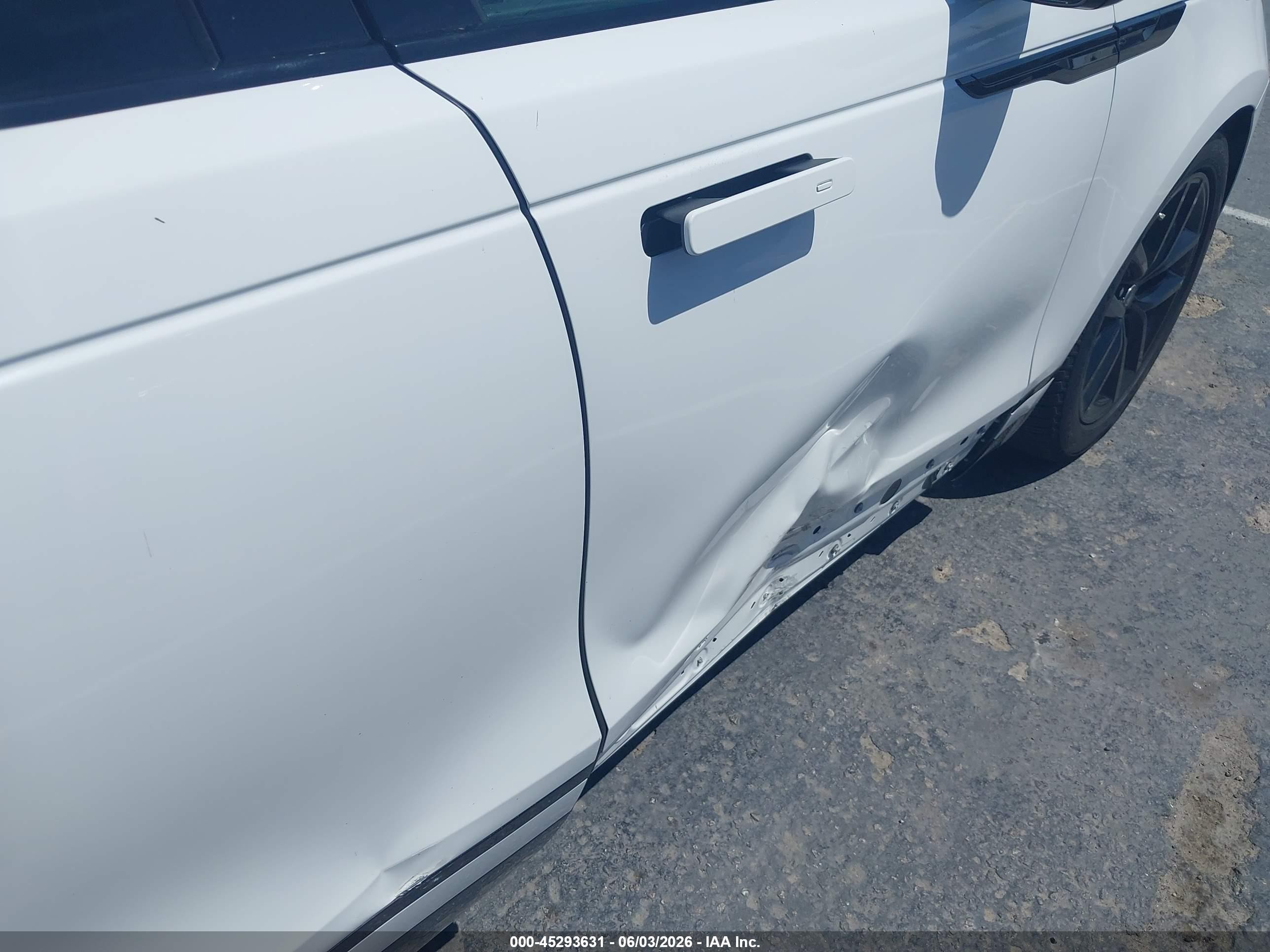 2025 Land Rover Range Rover Velar P250 Dynamic Se White vin: SALYL2EX4SA808014