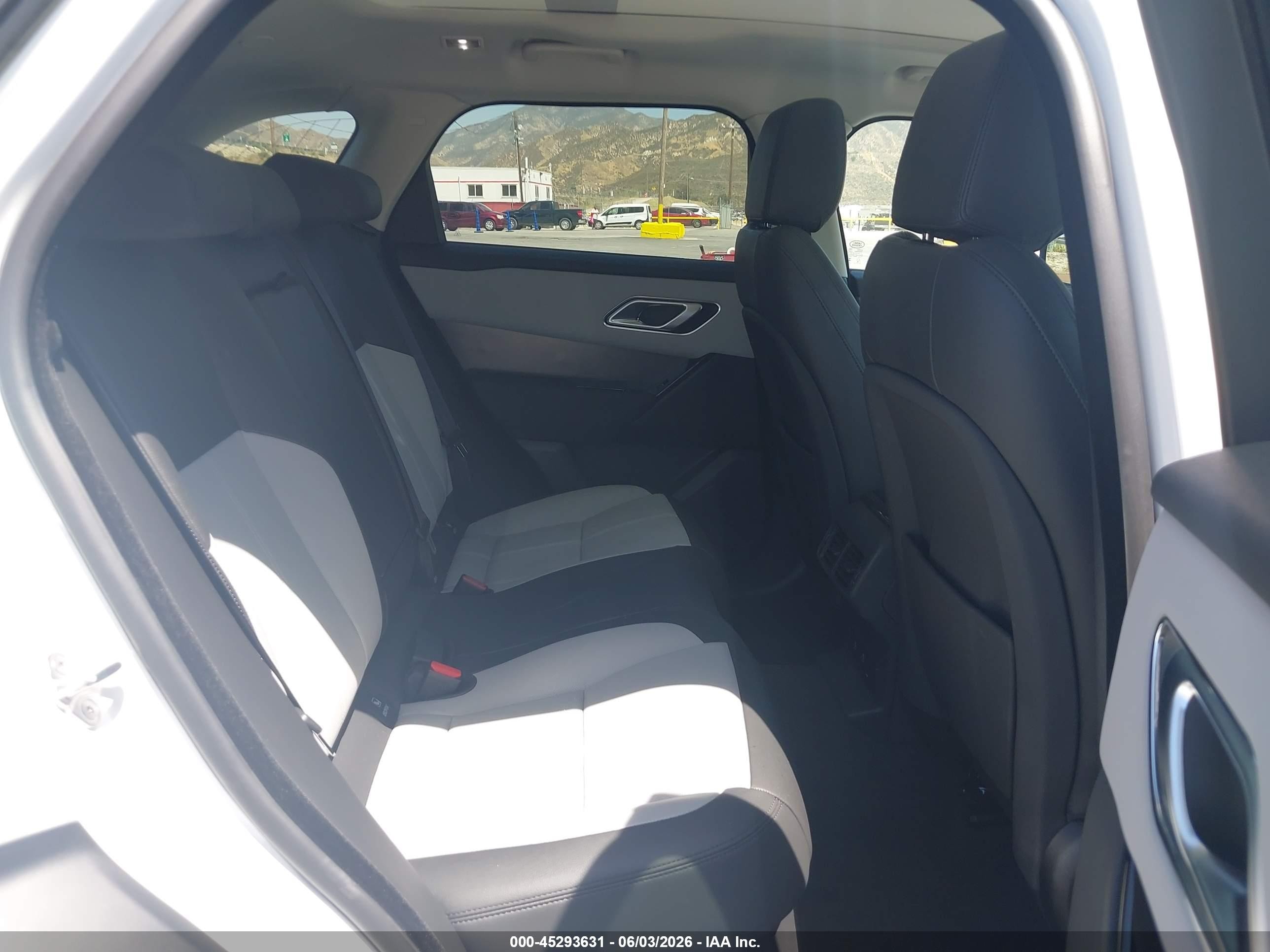2025 Land Rover Range Rover Velar P250 Dynamic Se White vin: SALYL2EX4SA808014