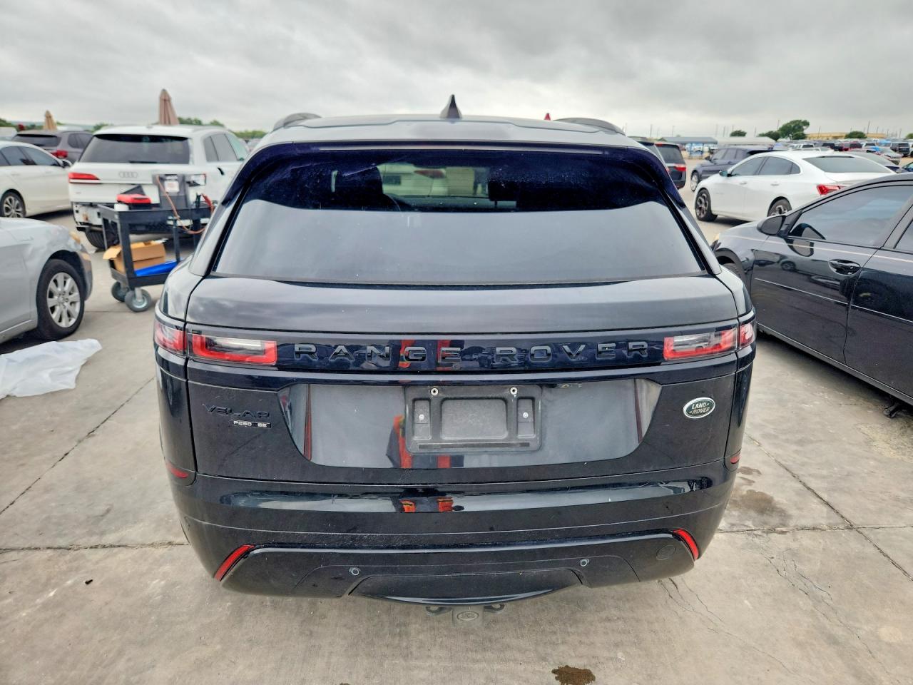 2019 Land Rover Range Rover Velar R-dynamic Se Black vin: SALYL2EX5KA787285