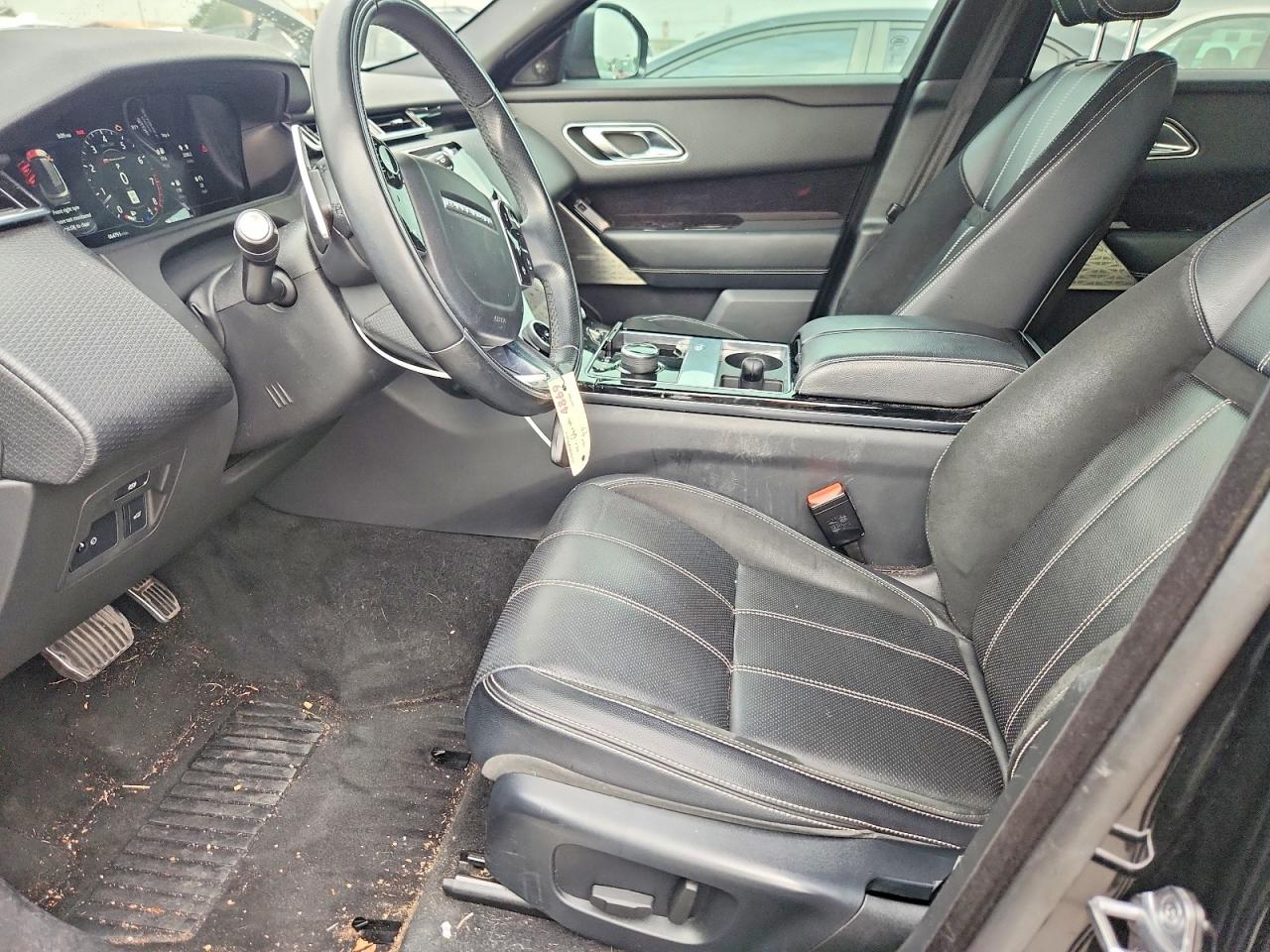 2019 Land Rover Range Rover Velar R-dynamic Se Black vin: SALYL2EX5KA787285