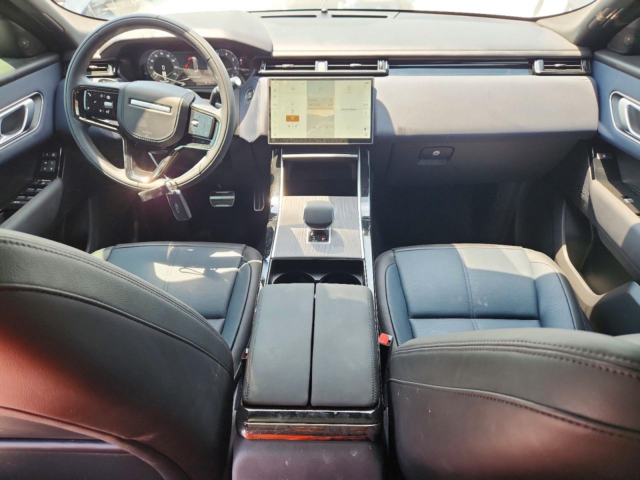 2026 Land Rover Range Rover Velar Dynamic Se Gray vin: SALYL2EX5TA829519