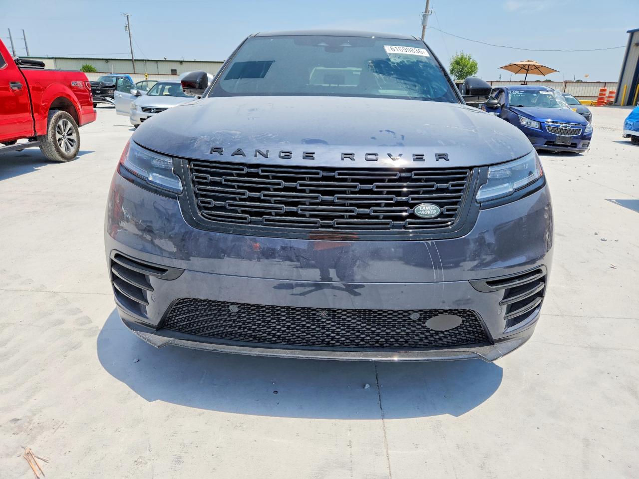 2026 Land Rover Range Rover Velar Dynamic Se Gray vin: SALYL2EX5TA829519