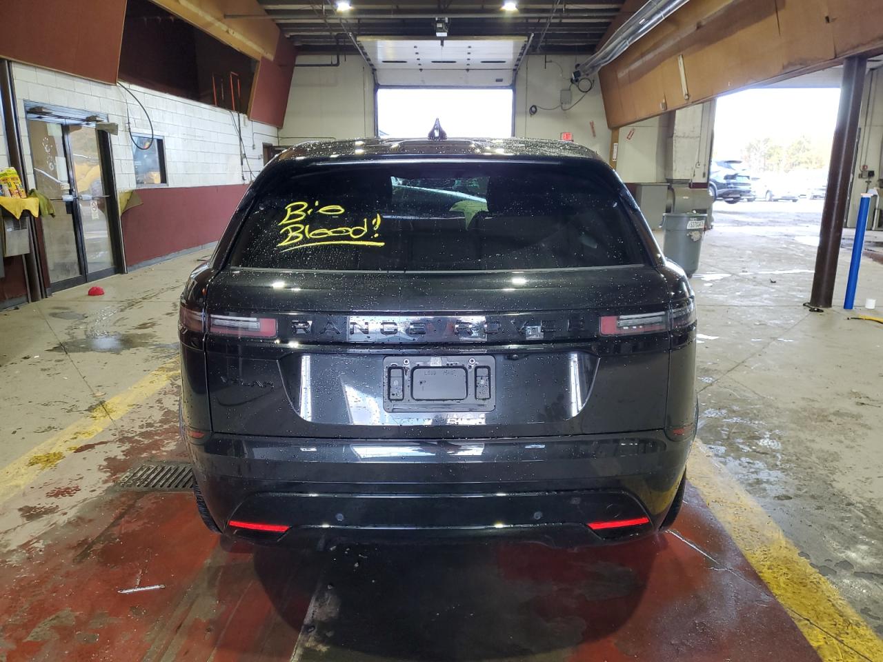2025 Land Rover Range Rover Velar Dynamic Se Black vin: SALYL2EX9SA809756