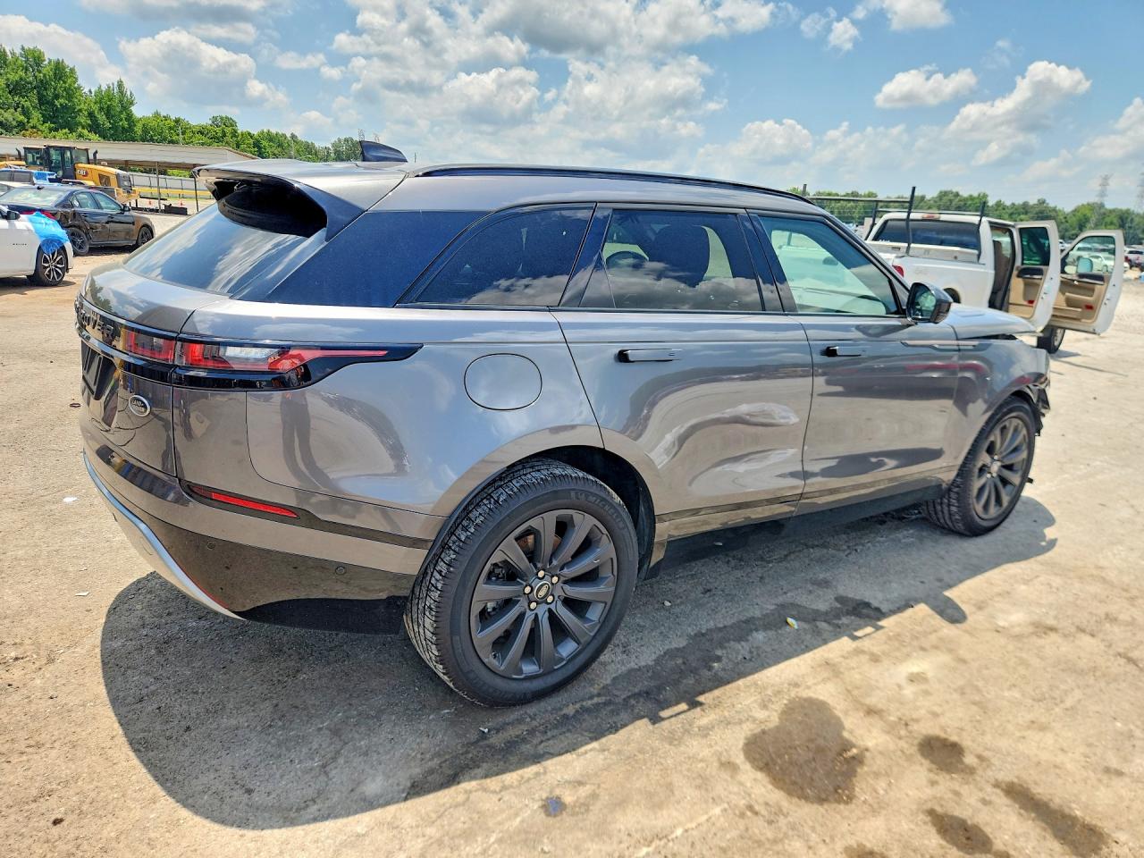 2019 Land Rover Range Rover Velar R-dynamic Se Gray vin: SALYL2EXXKA796144
