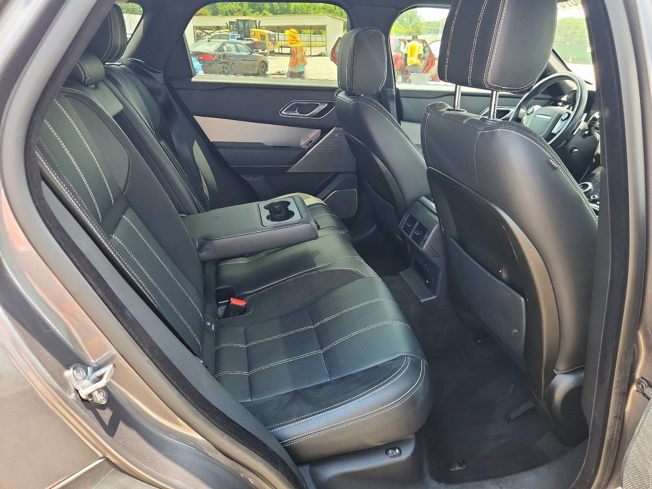 2019 Land Rover Range Rover Velar R-dynamic Se Gray vin: SALYL2EXXKA796144