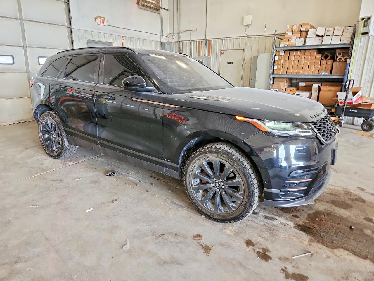 2018 Land Rover Range Rover Velar R-dynamic Se Black vin: SALYL2RV8JA730117