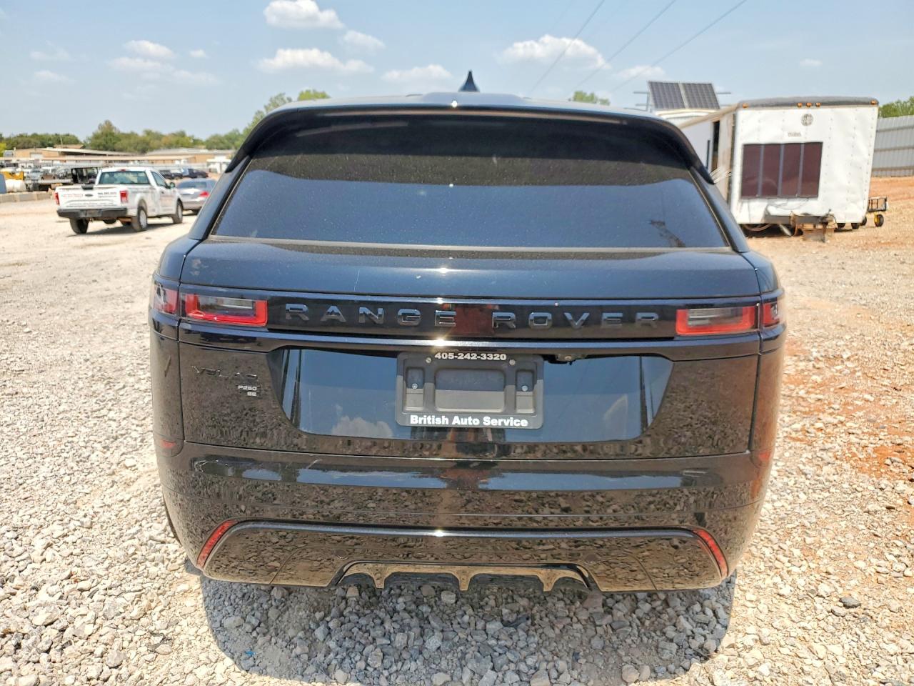 2018 Land Rover Range Rover Velar R-dynamic Se Черный vin: SALYL2RX2JA740692