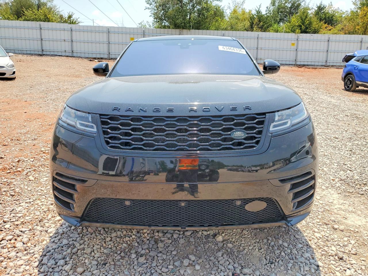 2018 Land Rover Range Rover Velar R-dynamic Se Черный vin: SALYL2RX2JA740692