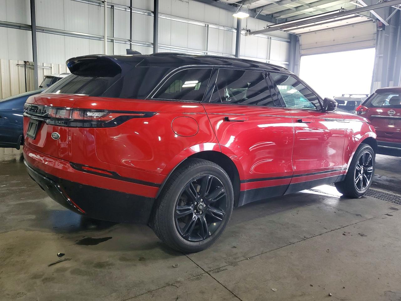 2018 Land Rover Range Rover Velar R-dynamic Se Red vin: SALYL2RX5JA773900