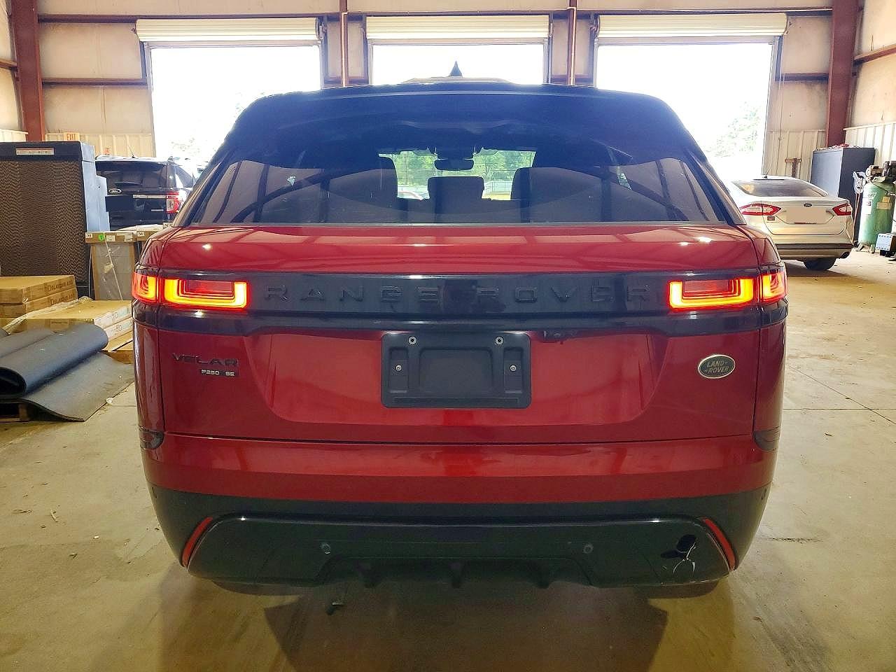 2018 Land Rover Range Rover Velar R-dynamic Se Red vin: SALYL2RX8JA760137