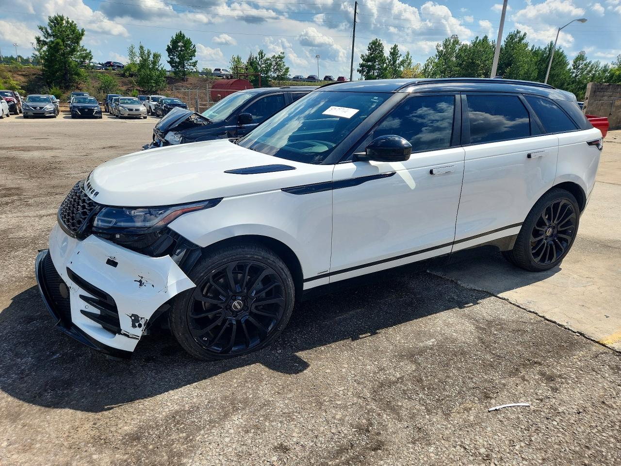 2018 Land Rover Range Rover Velar R-dynamic Hse White vin: SALYM2RV3JA753088