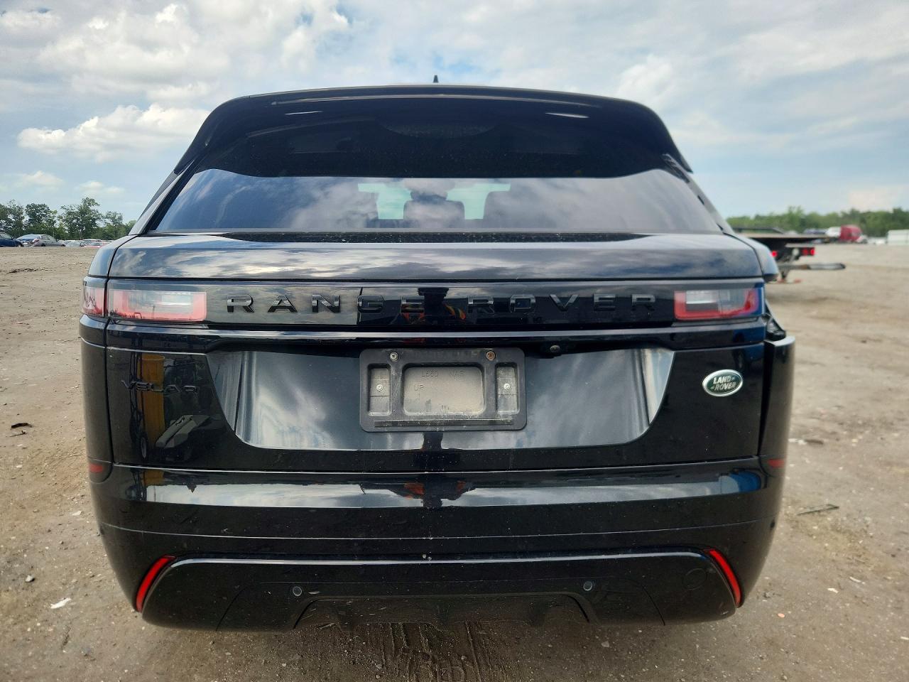 2023 Land Rover Range Rover Velar R-dynamic S Black vin: SALYT2EX4PA349087