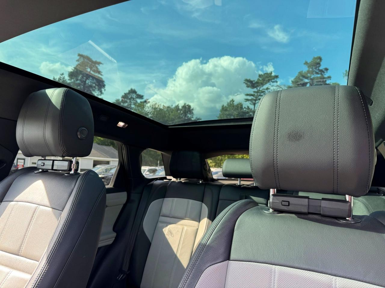 2020 Land Rover Range Rover Evoque S White vin: SALZT2GX1LH008300