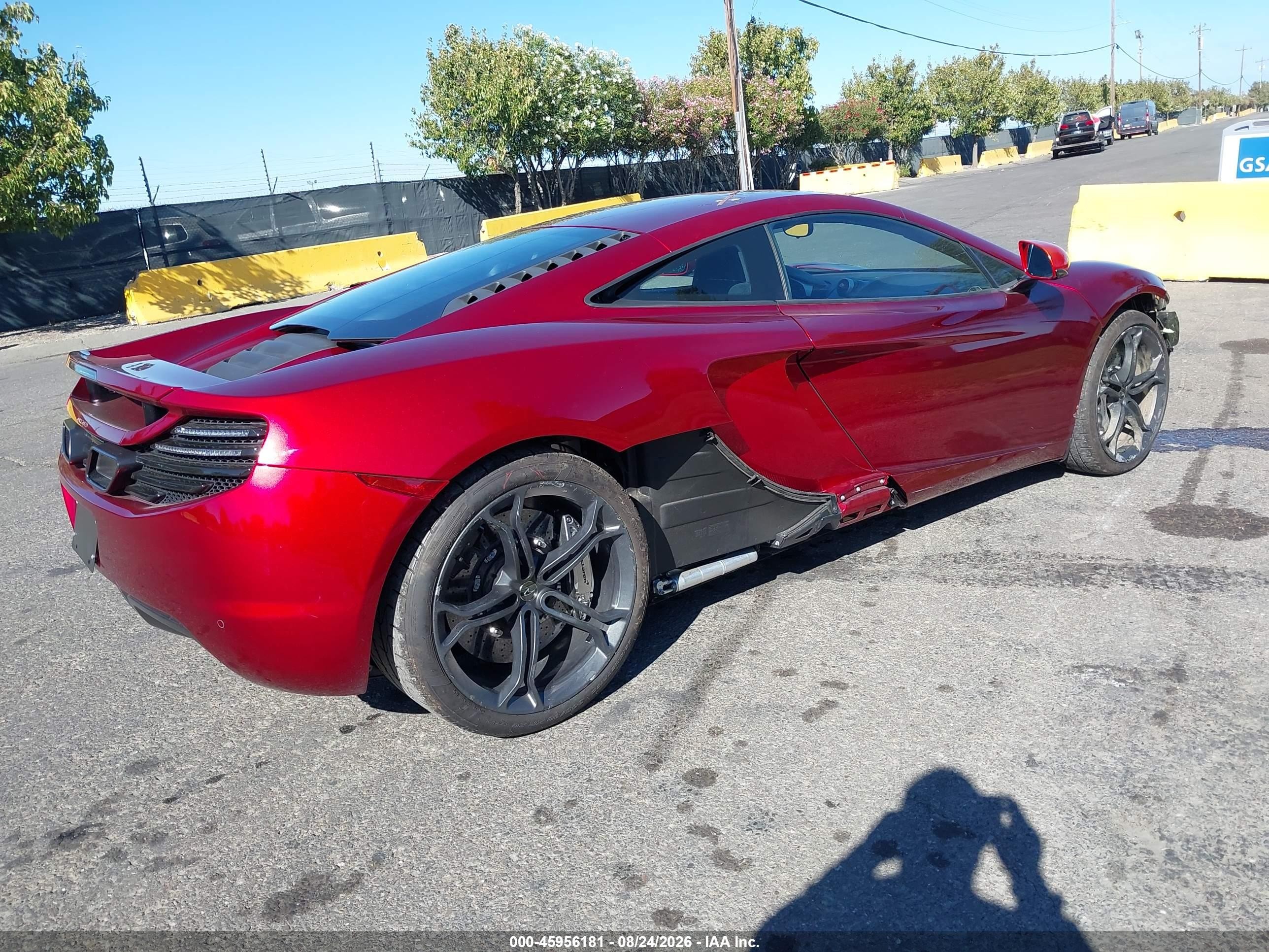 2013 Mclaren Mp4-12c   Red vin: SBM11AAA9DW001835