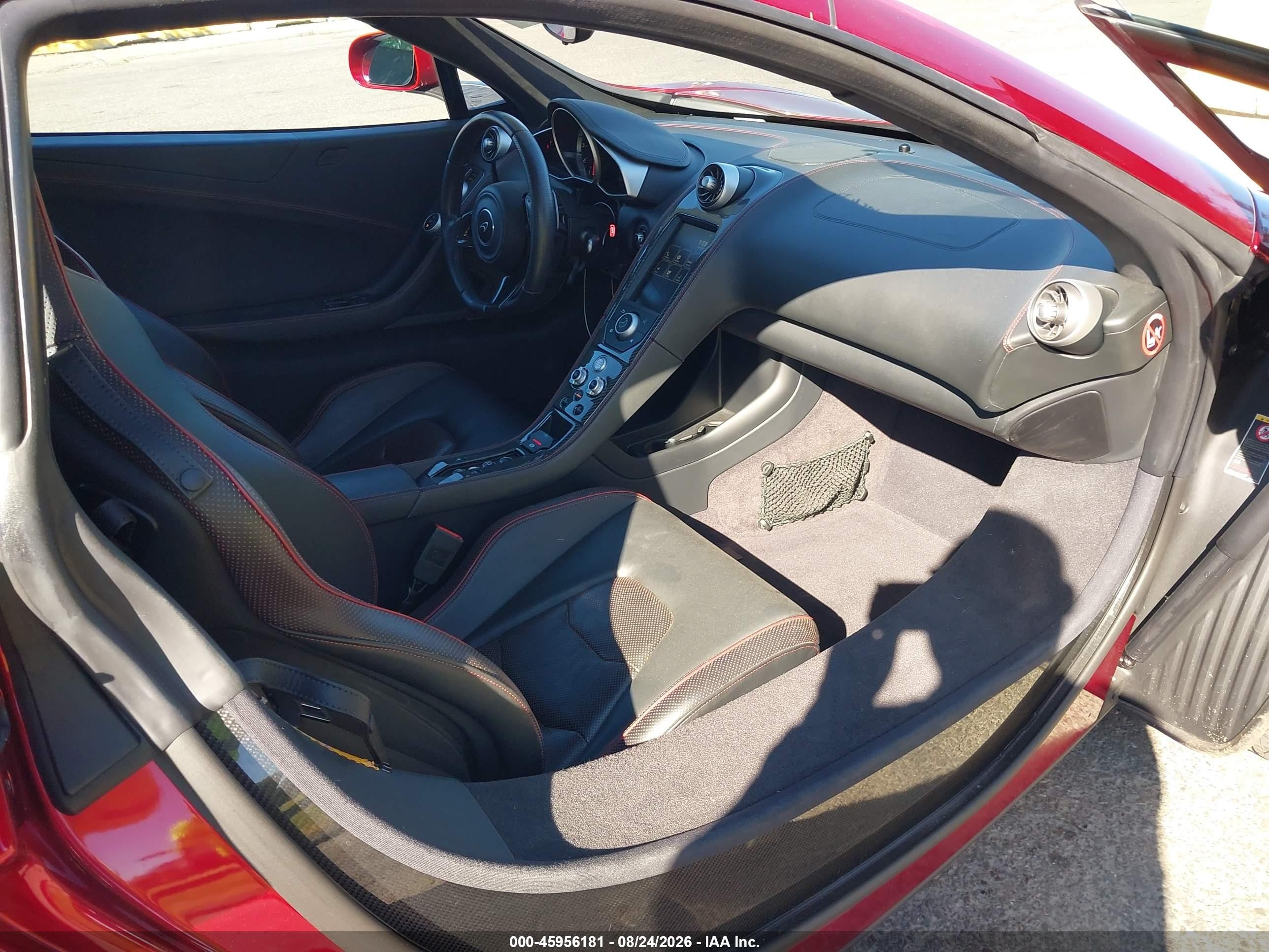 2013 Mclaren Mp4-12c   Red vin: SBM11AAA9DW001835