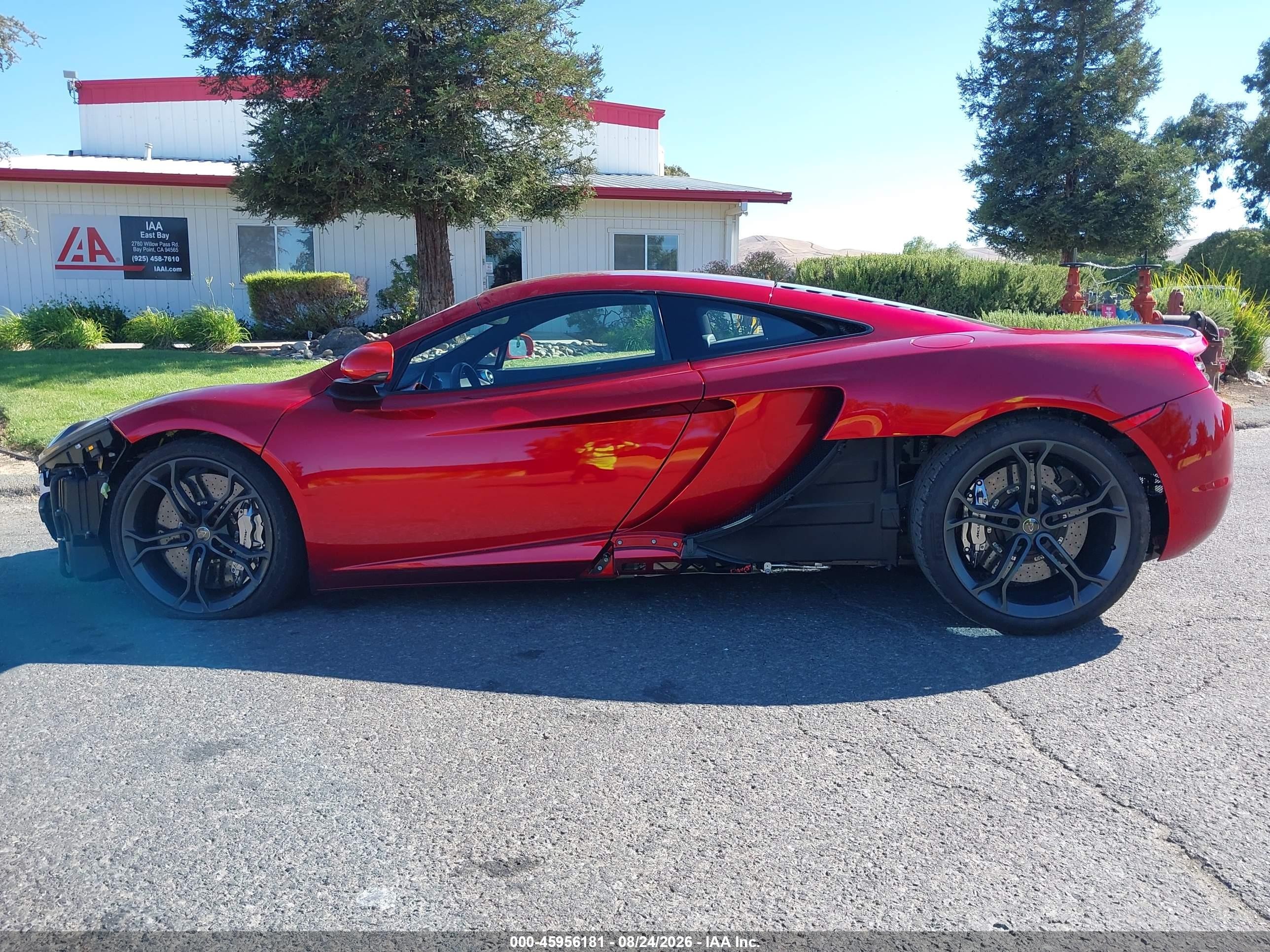 2013 Mclaren Mp4-12c   Red vin: SBM11AAA9DW001835