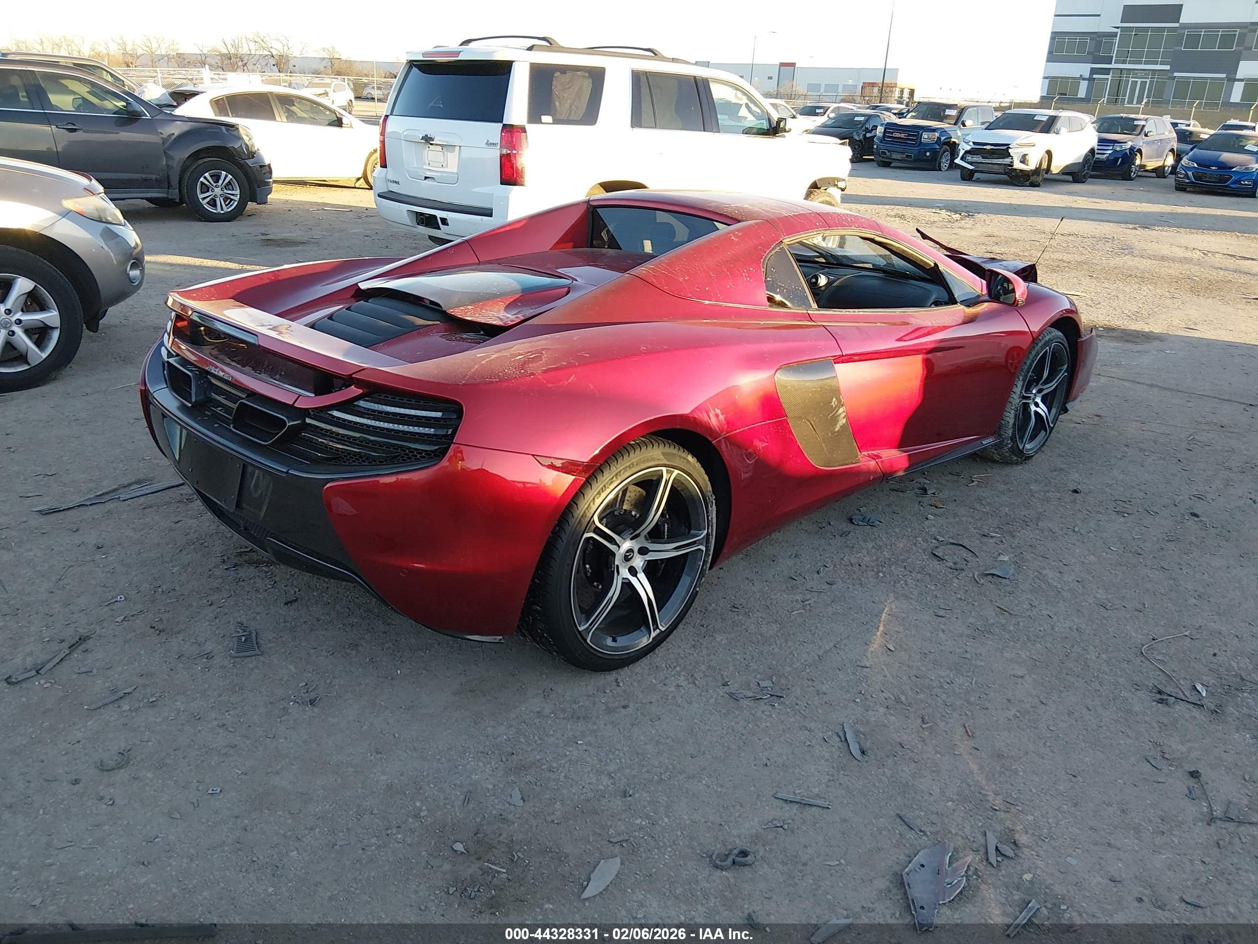 2015 Mclaren 650s   Red vin: SBM11FAA2FW004592