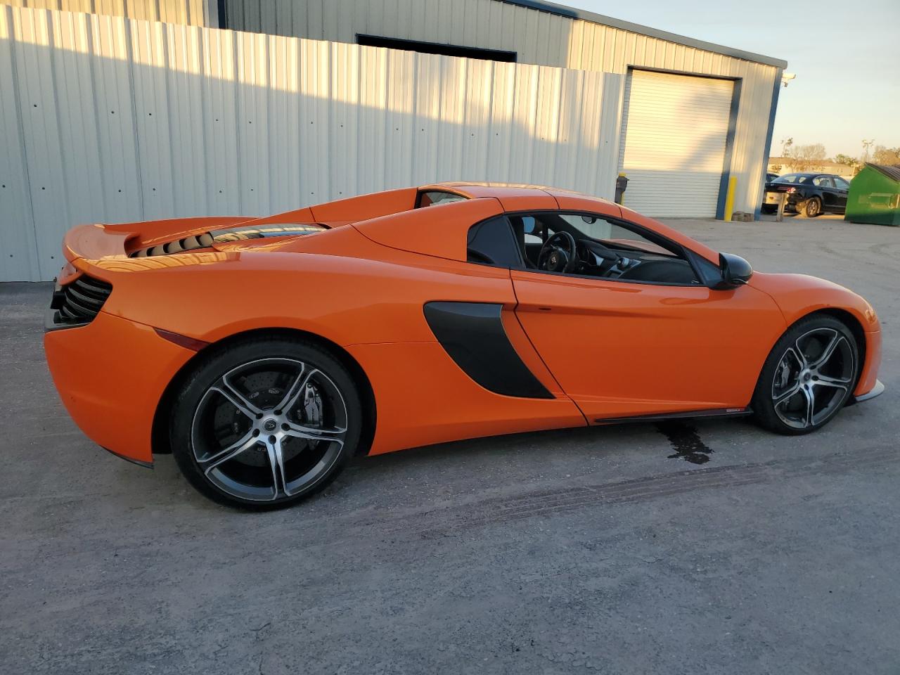 2016 Mclaren Automotive 650s Spider Orange vin: SBM11FAA8GW005859