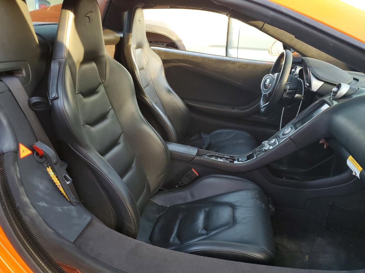 2015 Mclaren Automotive 650s Spider Orange vin: SBM11FAA9FW004945
