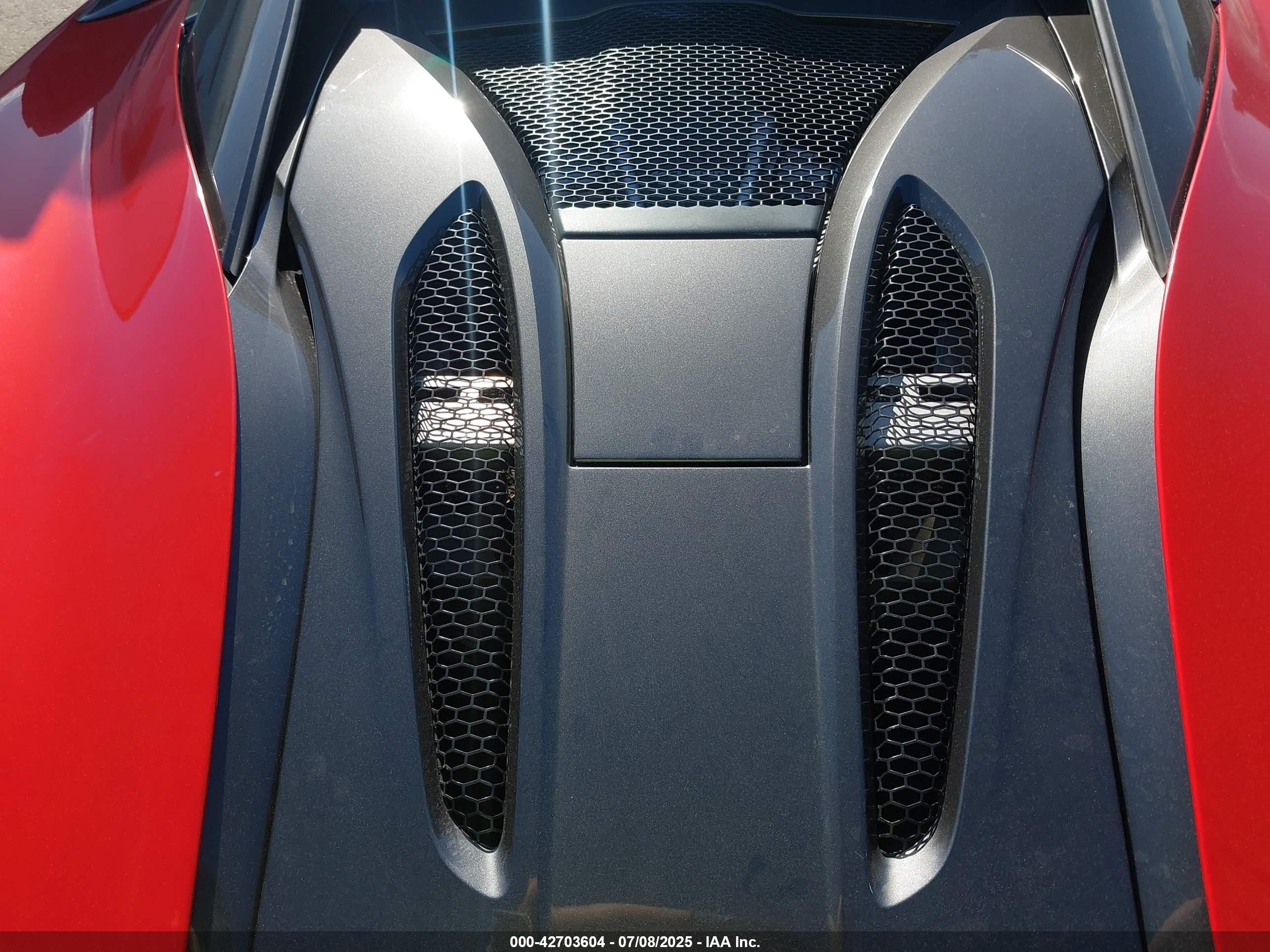 2017 Mclaren 570s   Red vin: SBM13DAA1HW004116