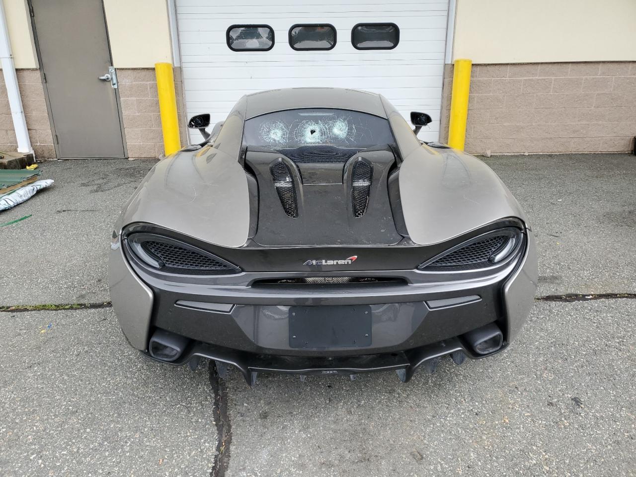 2017 Mclaren Automotive 570s  Gray vin: SBM13DAA7HW003763