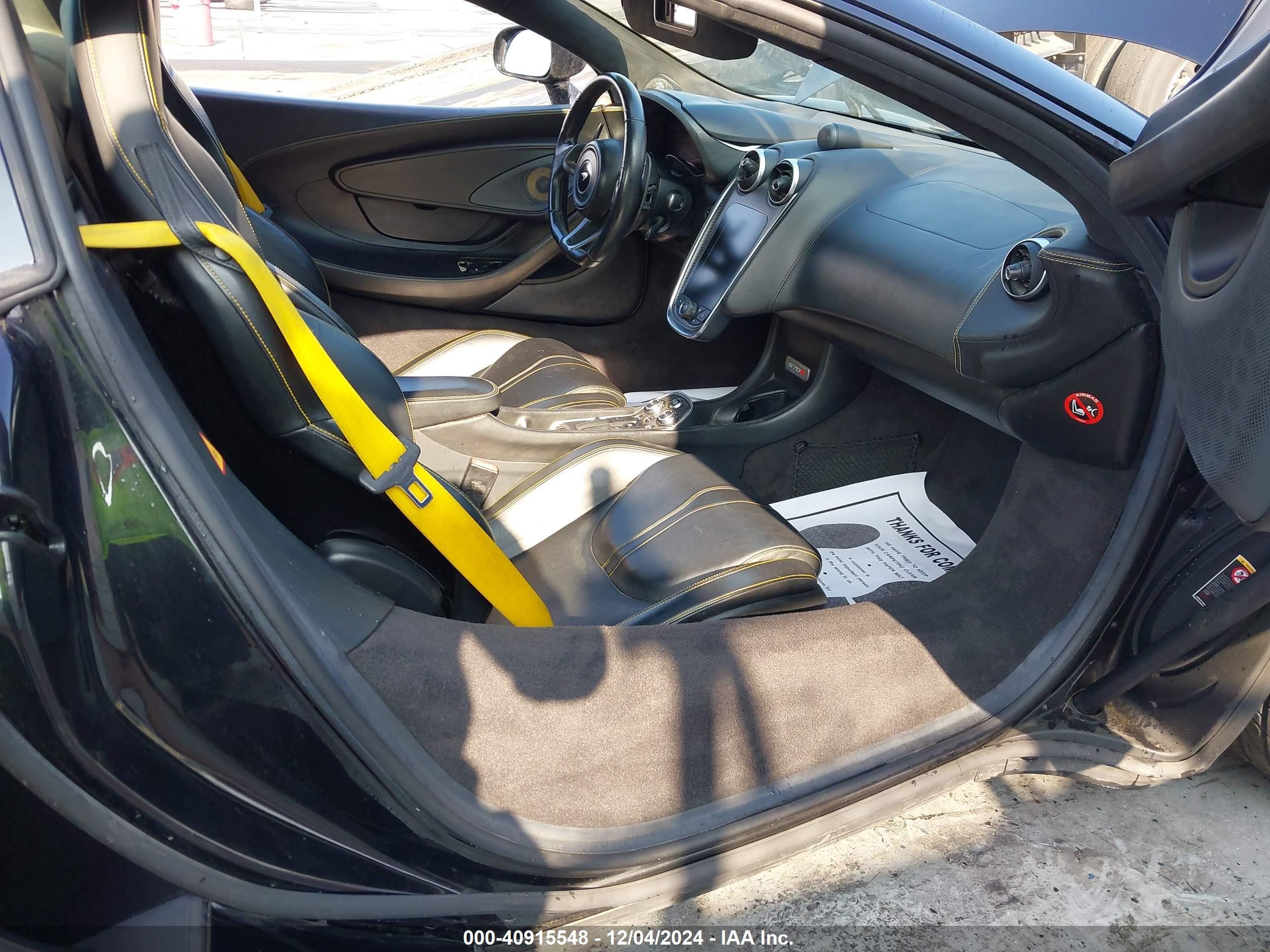 2019 Mclaren 570s   Black vin: SBM13FAA2KW006203