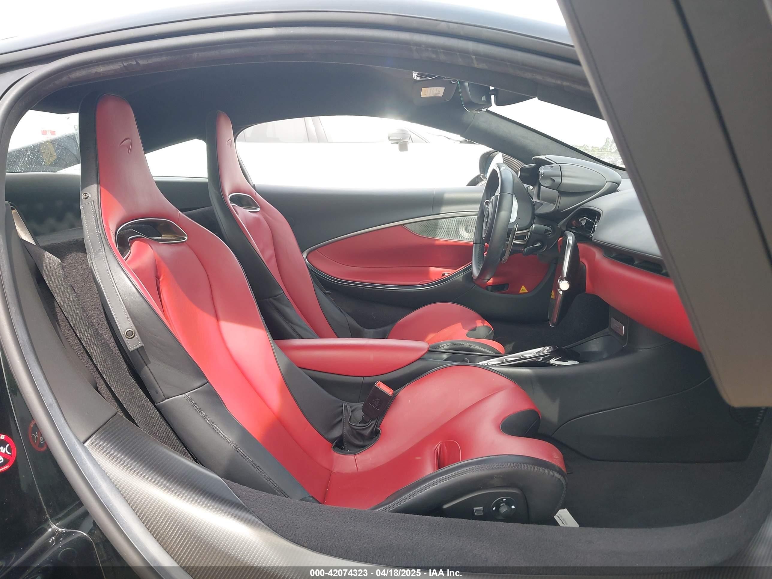 2023 Mclaren Artura Performance/techlux/vision Black vin: SBM16AEA7PW001168