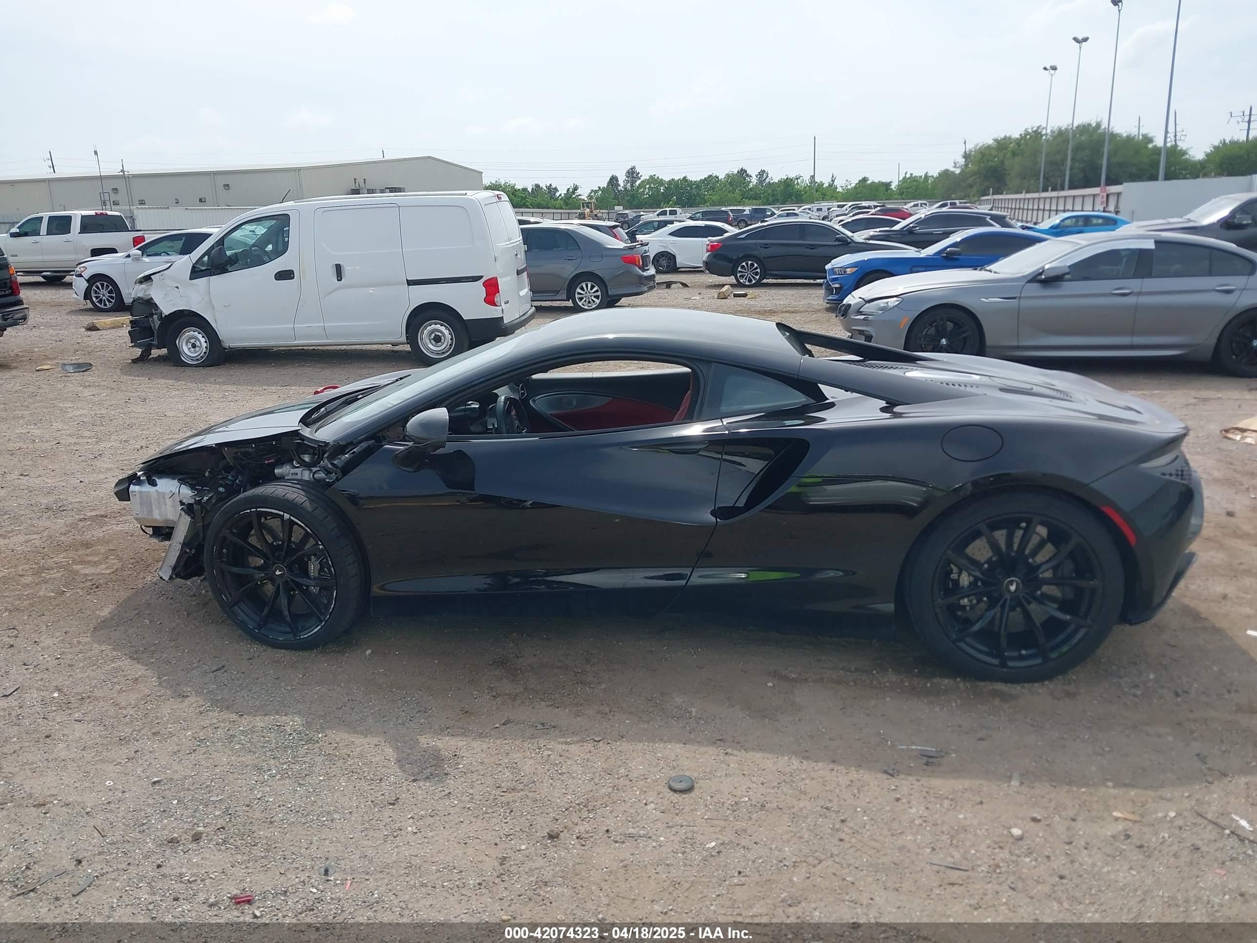 2023 Mclaren Artura Performance/techlux/vision Black vin: SBM16AEA7PW001168