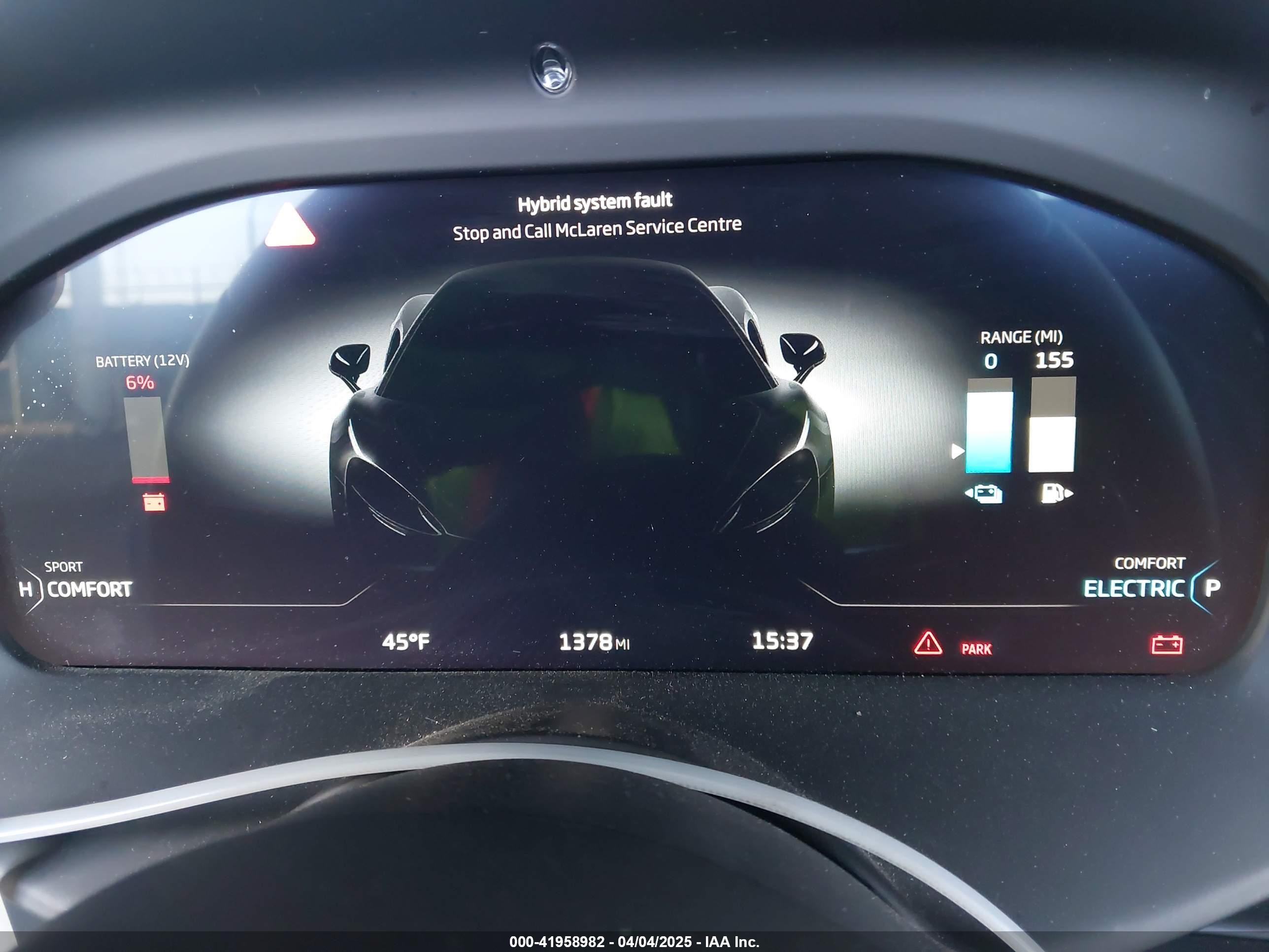 2025 Mclaren Artura Performance/techlux/vision Silver vin: SBM16BEA6SW003220