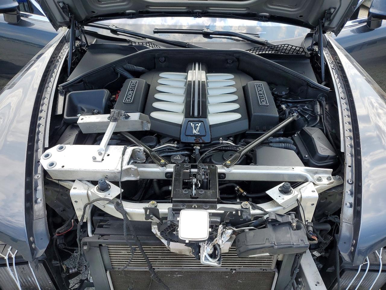2011 Rolls-royce Ghost Черный vin: SCA664S59BUX49942