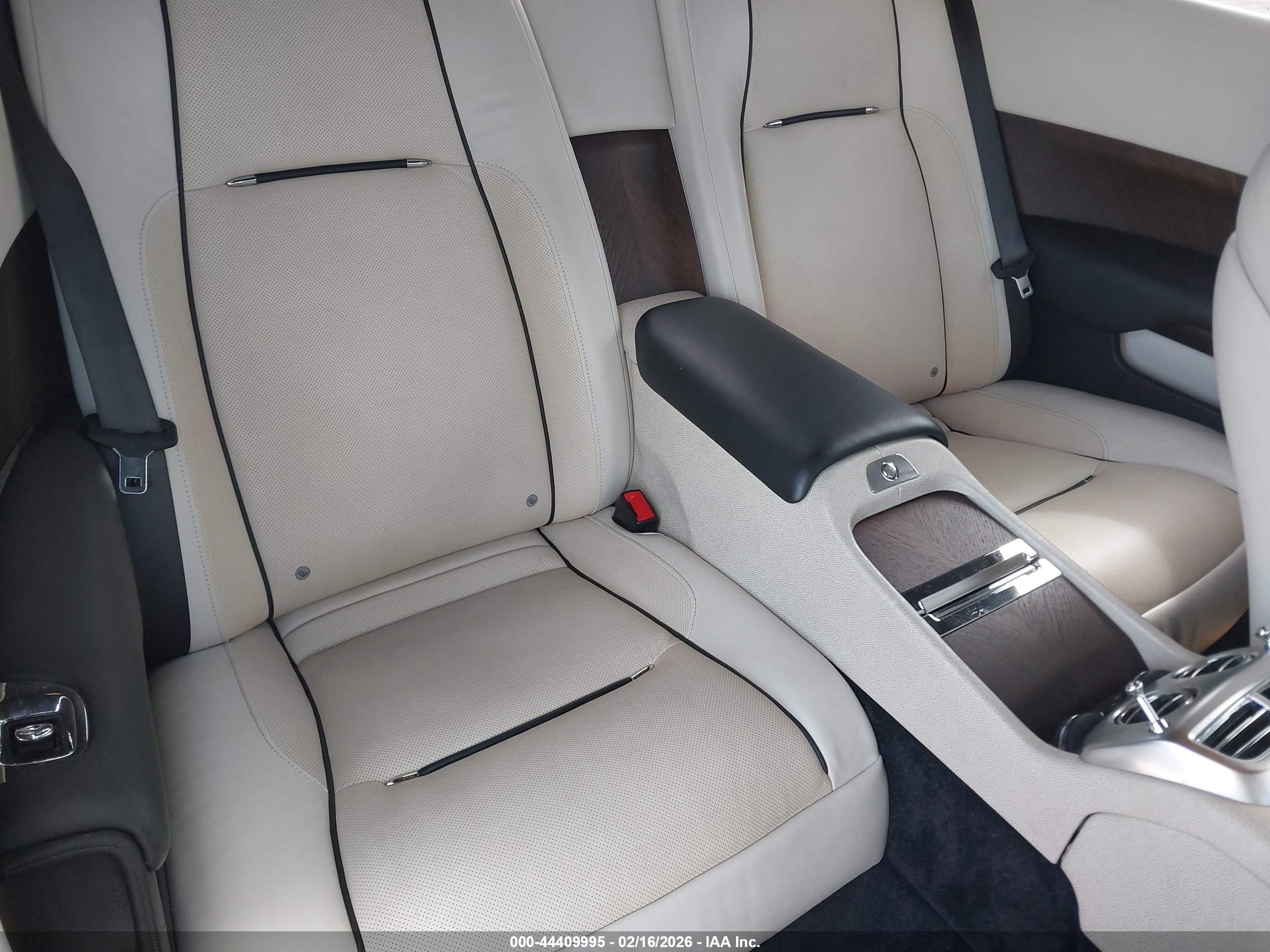 2014 Rolls-royce Wraith Black vin: SCA665C52EUX84590