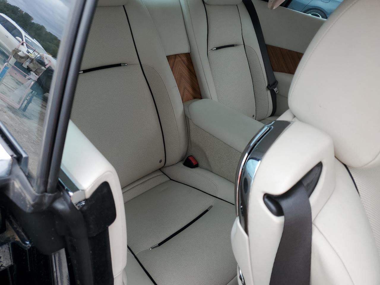 2014 Rolls-royce Wraith Two Tone vin: SCA665C56EUX84611