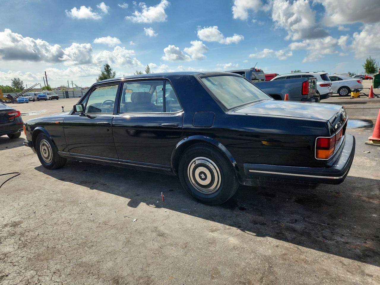 1989 Rolls-royce Silver Spur Black vin: SCAZN02A0KCX26674