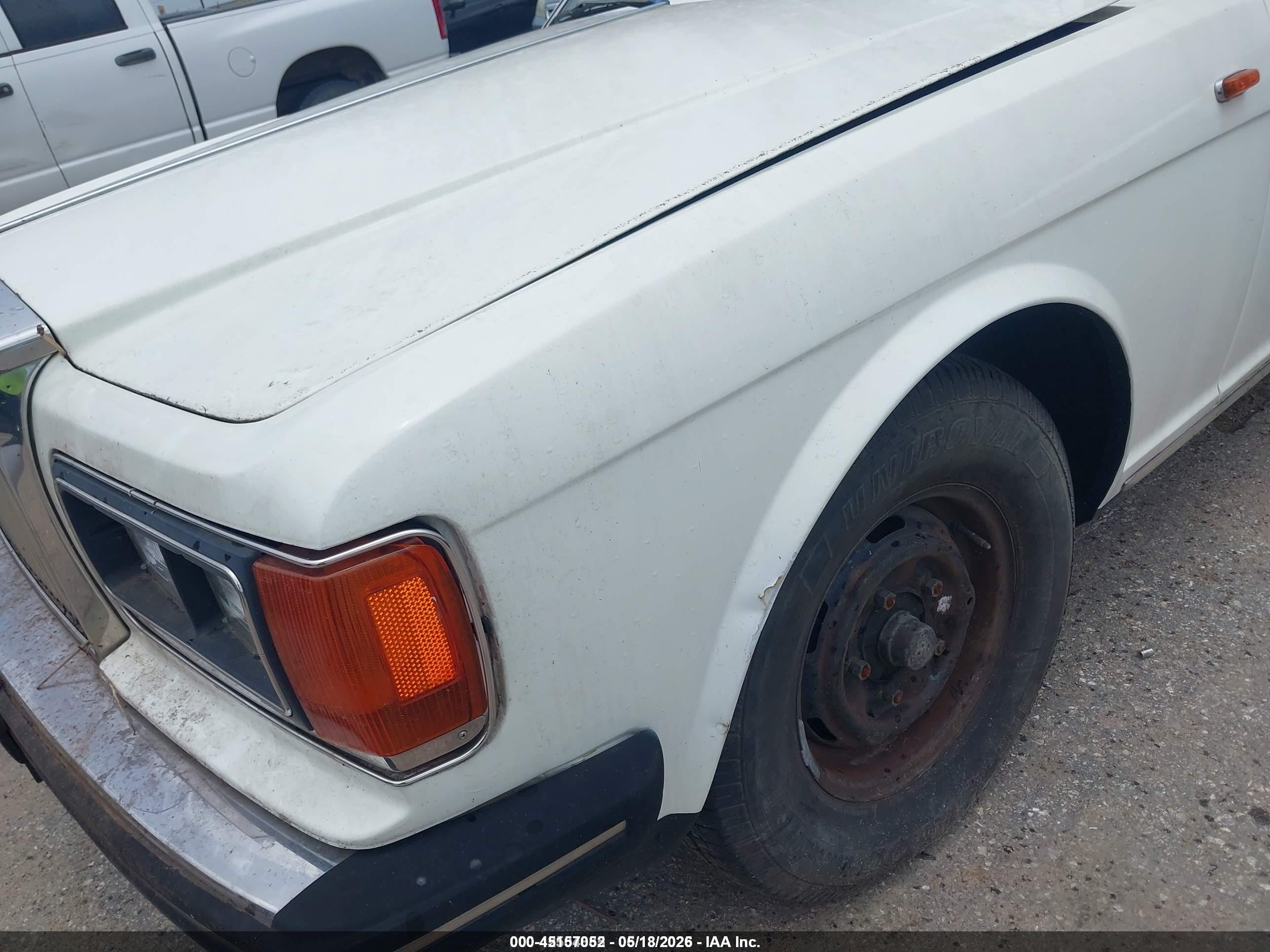1986 Rolls-royce Silver Spur   Белый vin: SCAZN42A5GCX14809