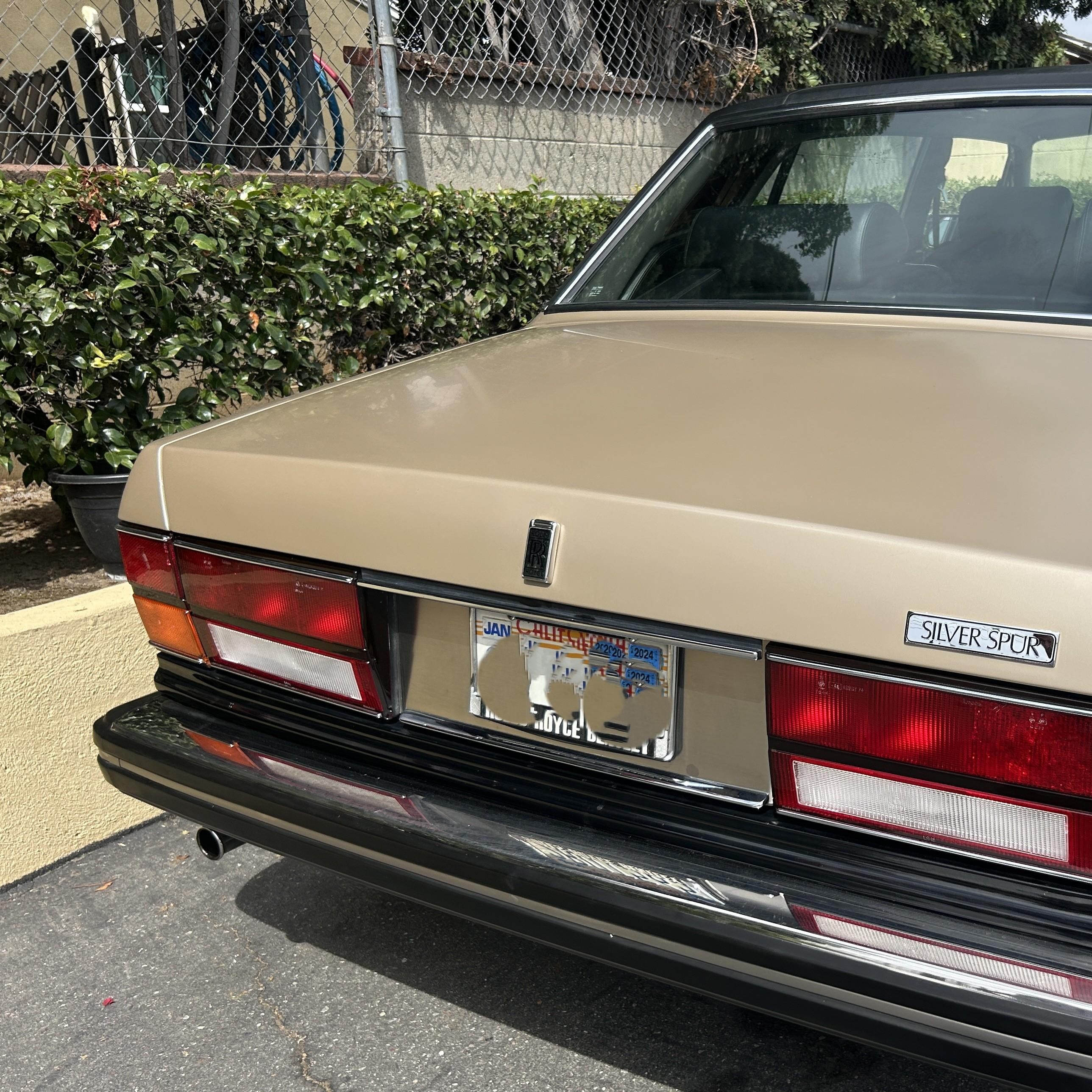 1985 Rolls-royce Silver Spur   Gold vin: SCAZN42A1FCX12165
