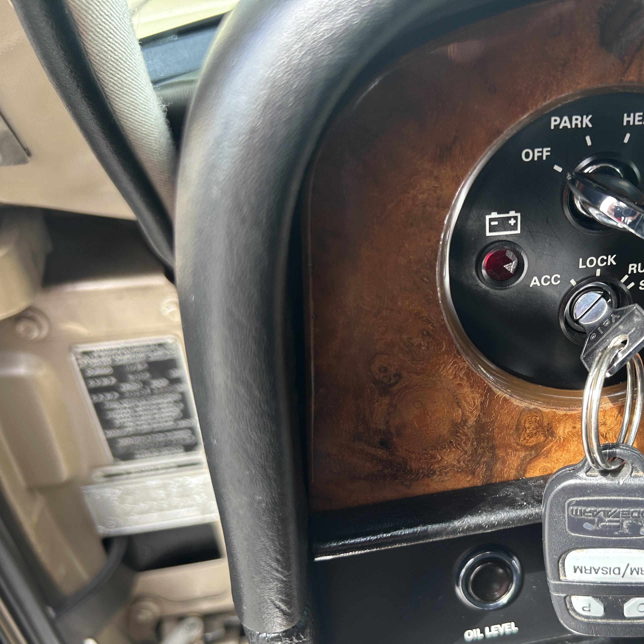 1985 Rolls-royce Silver Spur   Gold vin: SCAZN42A1FCX12165