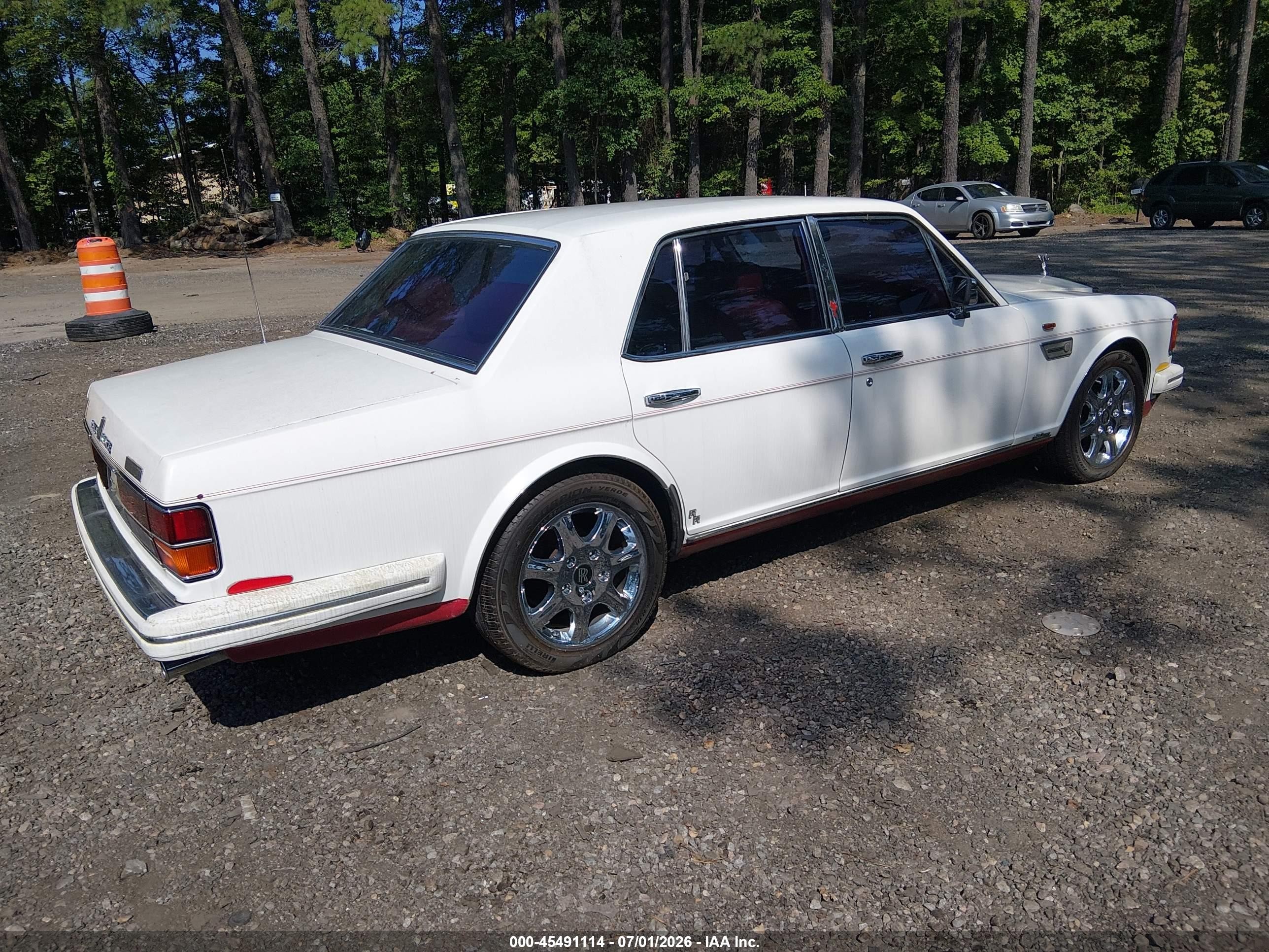 1993 Rolls-royce Silver Spirit   Белый vin: SCAZS02D1PCX46510