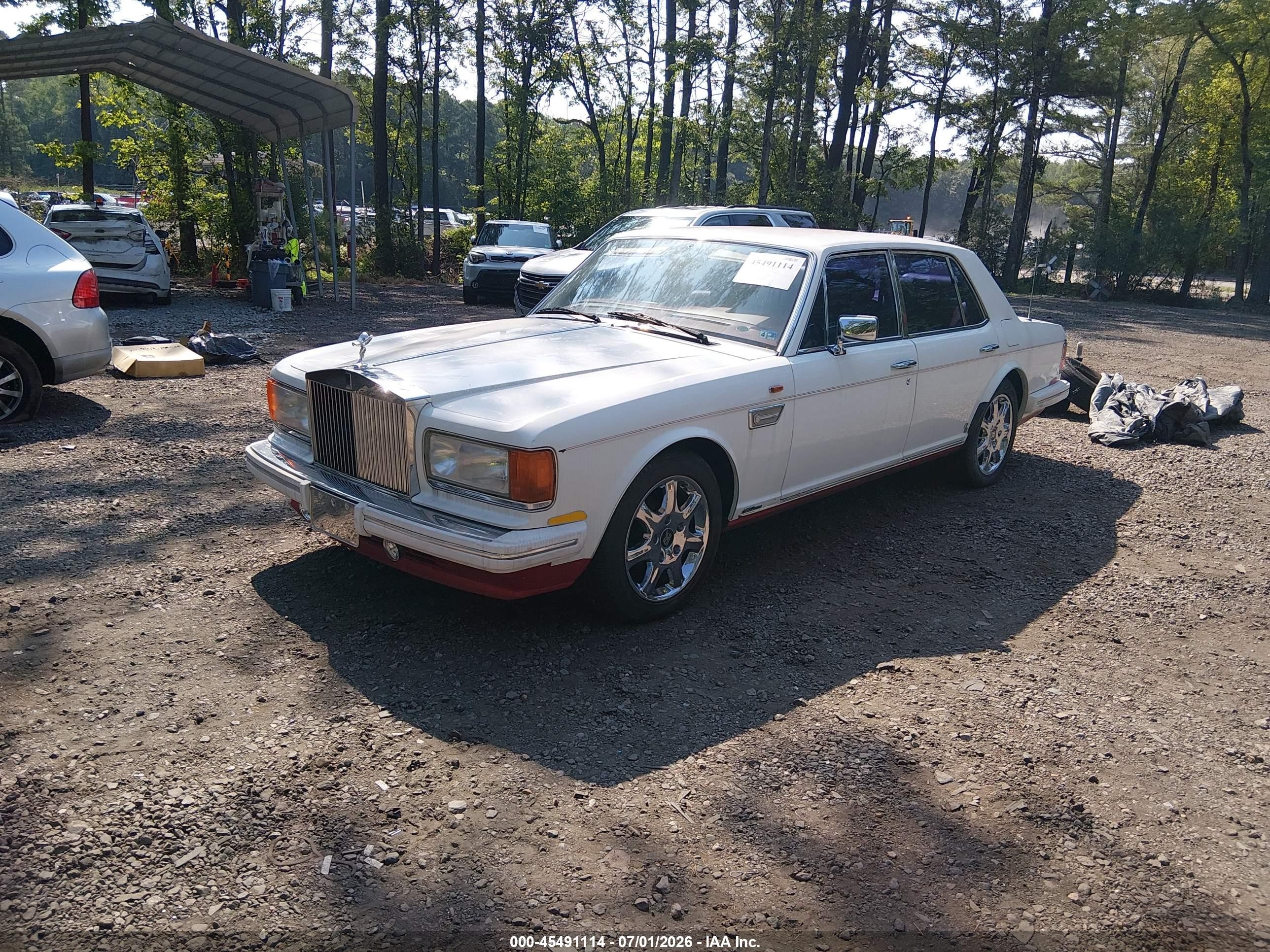 1993 Rolls-royce Silver Spirit   Белый vin: SCAZS02D1PCX46510