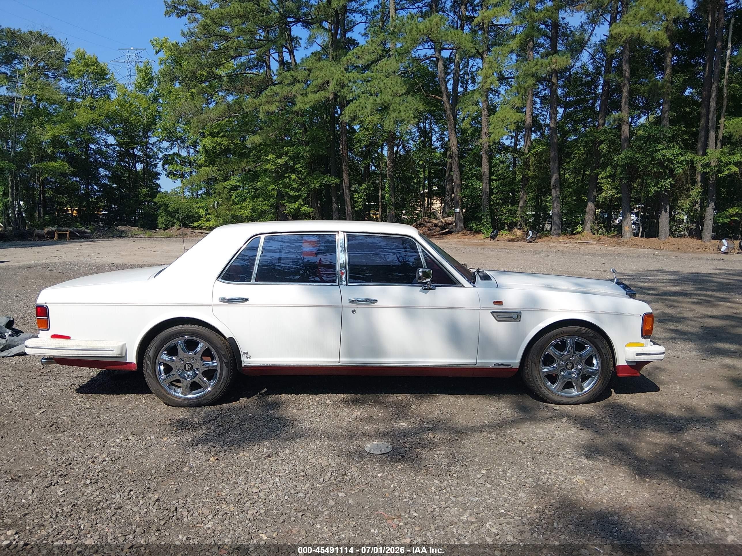 1993 Rolls-royce Silver Spirit   Белый vin: SCAZS02D1PCX46510