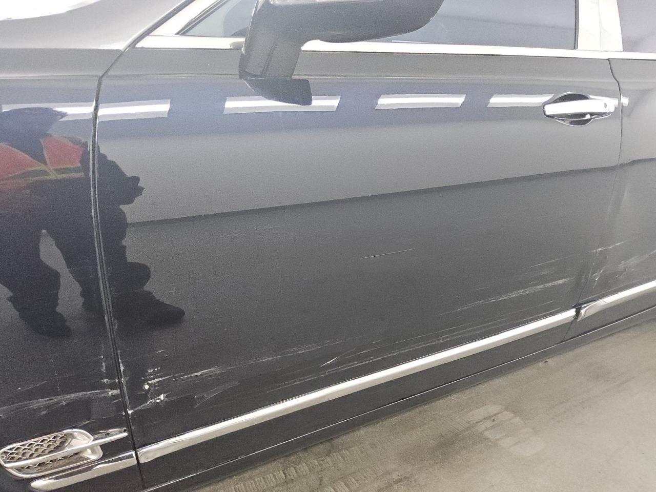 2012 Bentley Mulsanne Blue vin: SCBBB7ZH0CC016211 Damage: Left Front Door, Multiple Scratches Heavy, 5