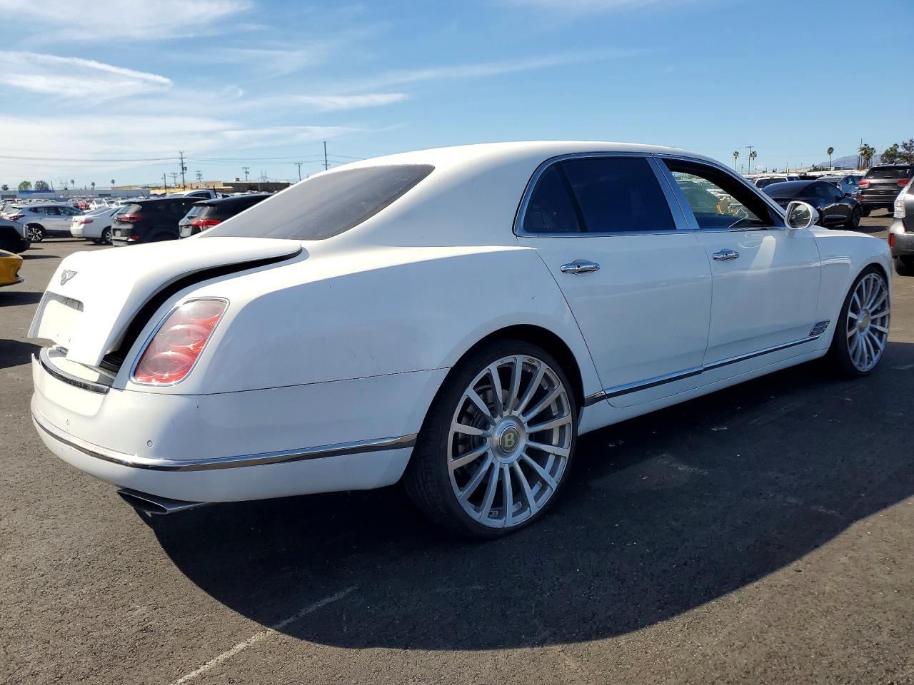 2012 Bentley Mulsanne White vin: SCBBB7ZH0CC017066
