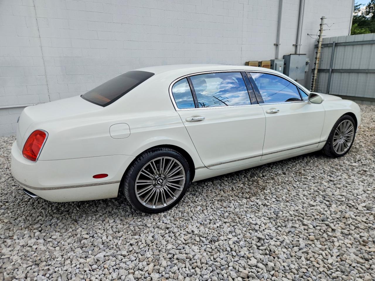 2012 Bentley Continental Flying Spur Speed White vin: SCBBP9ZA1CC072948